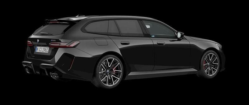 Ny BMW M5 Comfort Edition 727 HK (534 kW) 2026 Kombi