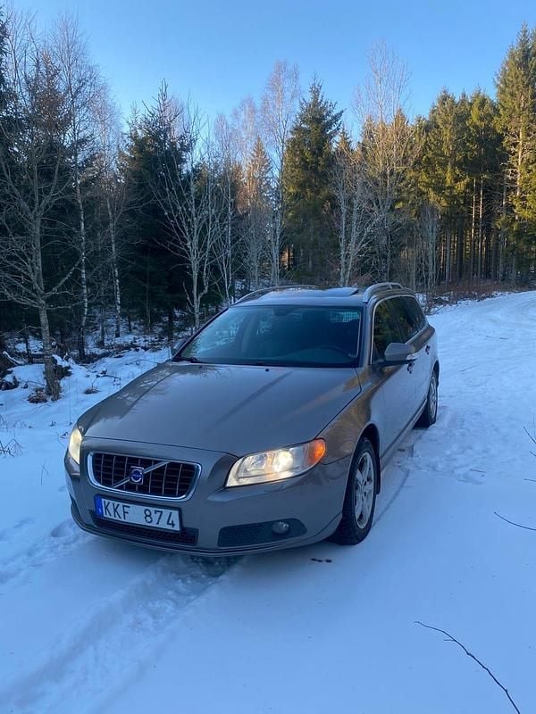 Begagnad Volvo V70 185 HK (136 kW) 2008 Kombi