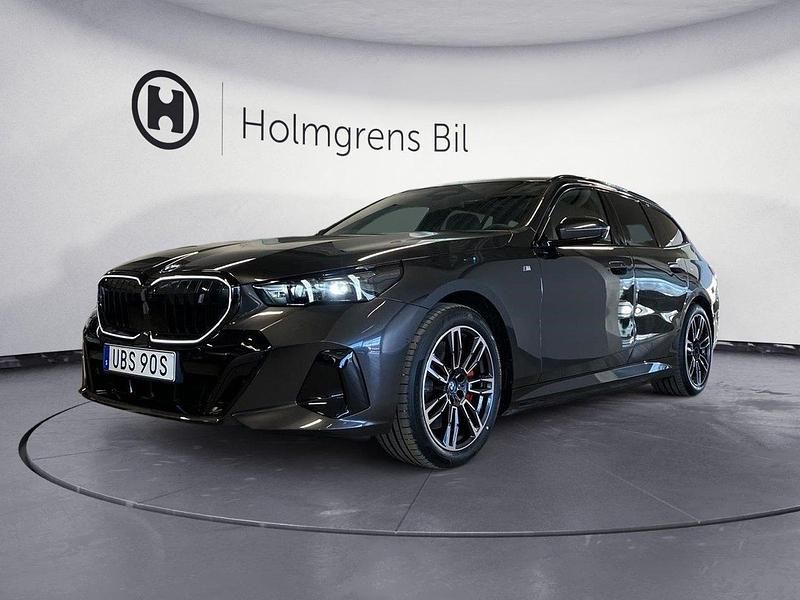 Begagnad BMW i5 Efficient Dynamics 442 kW (601 HK) 2024 Grå/silver Sedan