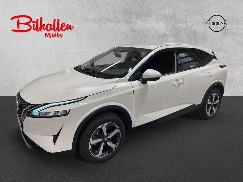 Vit Begagnad 2023 Nissan Qashqai N-Connecta SUV | 309 000 kr (Marknadspris) - Bild 1/1