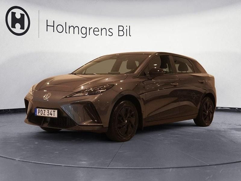 Grå Begagnad 2023 MG MG4 EV Halvkombi | 219 900 kr (Superpris) - Bild 1/4
