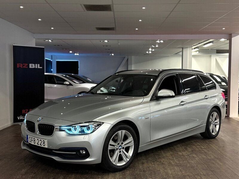 Silver Begagnad 2017 BMW 318 M Sport Kombi | 159 900 kr (Bra pris) - Bild 1/3