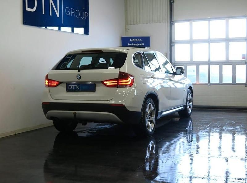 Begagnad BMW X1 177 HK (130 kW) 2010 Vit SUV