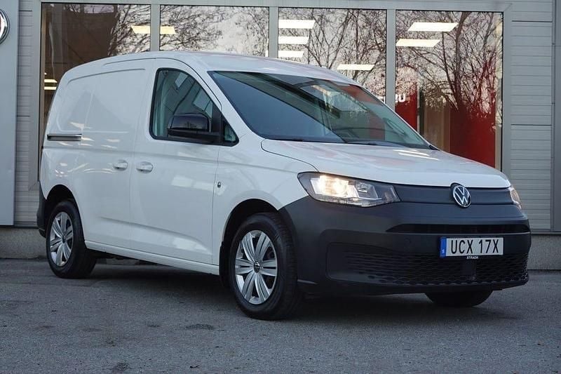 Begagnad VW Caddy 122 HK (89 kW) 2022 Vit Minibuss