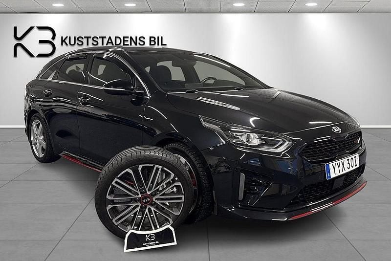 Svart Begagnad 2019 Kia ProCeed GT-Line Kombi | 189 900 kr (Marknadspris) - Bild 1/4