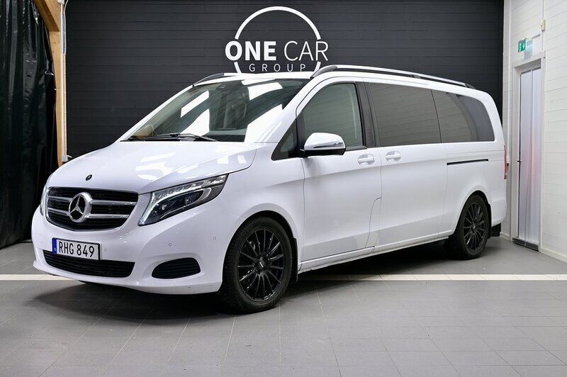 Vit Begagnad 2016 Mercedes V250 Minibuss | 339 700 kr (Bra pris) - Bild 1/4