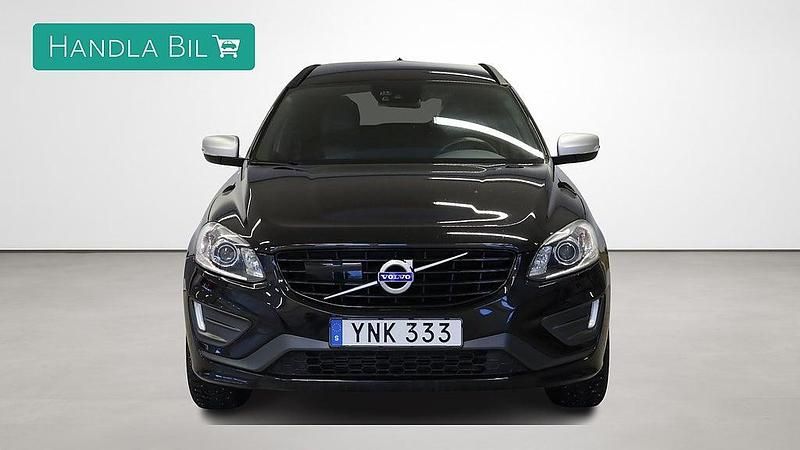 Begagnad Volvo XC60 R-Design 190 HK (139 kW) 2017 Svart SUV