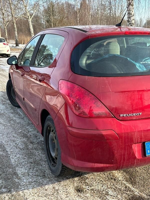 Begagnad Peugeot 308 109 HK (80 kW) 2009