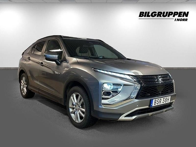 Begagnad Mitsubishi Eclipse Edition 98 HK (72 kW) 2023 Grå Kombi
