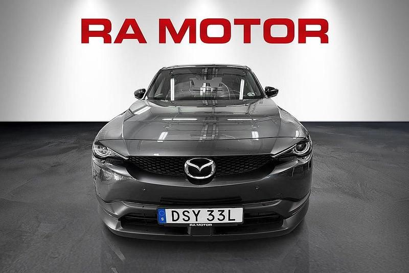 Begagnad Mazda MX30 Makoto 170 HK (125 kW) 2023 Grå (machine grey) SUV