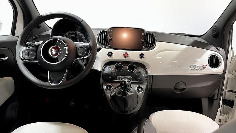 Begagnad Fiat 500 Dolcevita 69 HK (50 kW) 2022 Vit Halvkombi