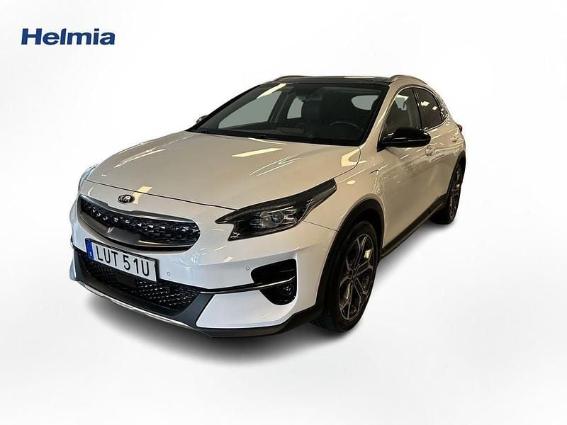 Vit Begagnad 2021 Kia XCeed SUV | 239 900 kr (Marknadspris) - Bild 1/4