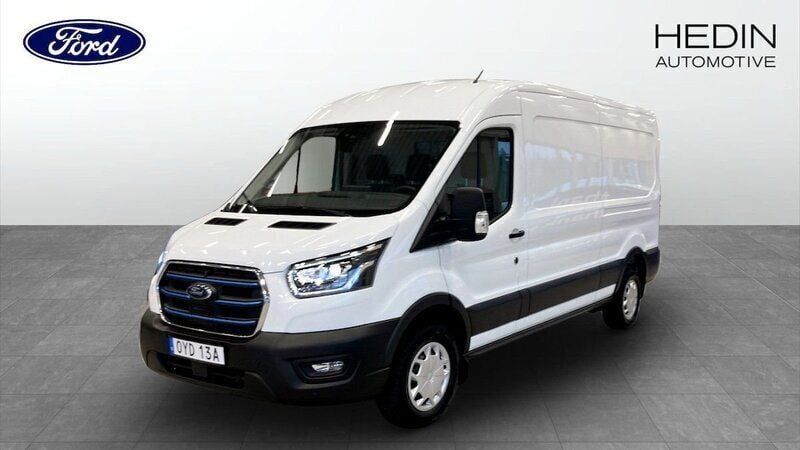 Vit (white) Begagnad 2023 Ford Transit Trend Van | 499 875 kr (Marknadspris) - Bild 1/4