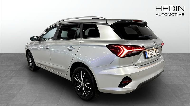 Begagnad MG MG5 EV Luxury 114 kW (156 HK) 2022 Grå (grey) Kombi