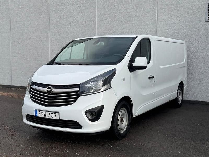 Begagnad Opel Vivaro 125 HK (91 kW) 2017 Vit Minibuss