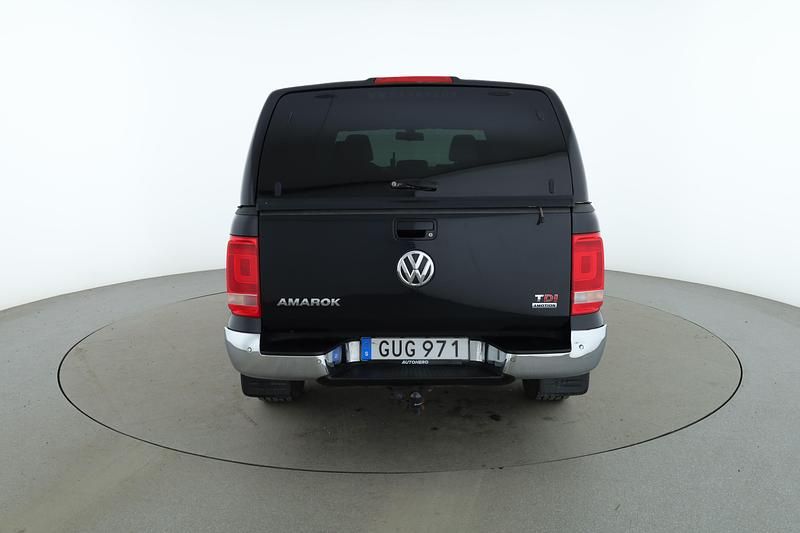 Begagnad VW Amarok Highline 180 HK (132 kW) 2015 Svart Pickup
