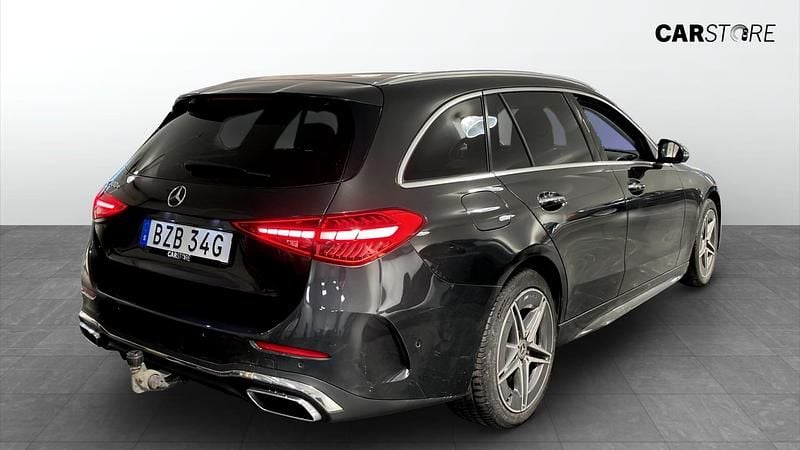 Begagnad Mercedes C300e AMG 2022 Grå Kombi