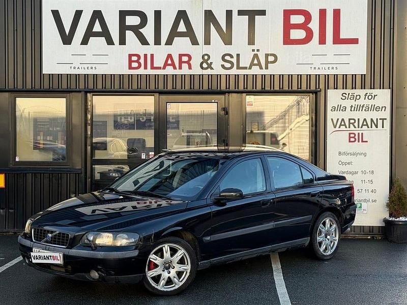 Svart Begagnad 2004 Volvo S60 Business Edition Sedan | 29 900 kr (Bra pris) - Bild 1/4