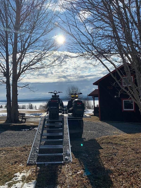 Begagnad RAM 1500 395 HK (290 kW) 2011 Pickup