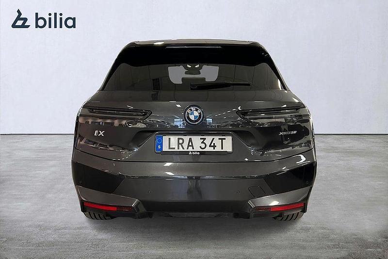 Begagnad BMW iX Sport Line 385 kW (524 HK) 2023 Grå SUV
