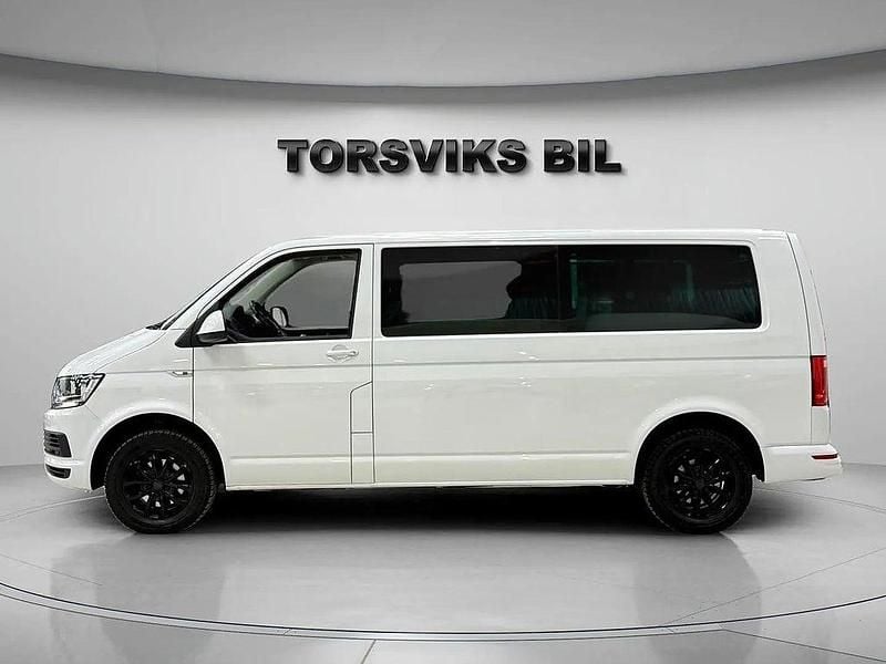 Begagnad VW Caravelle Comfortline 150 HK (110 kW) 2019 Vit Minibuss