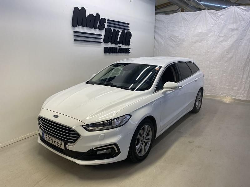 Begagnad Ford Mondeo Titanium 191 HK (140 kW) 2019 Vit Kombi