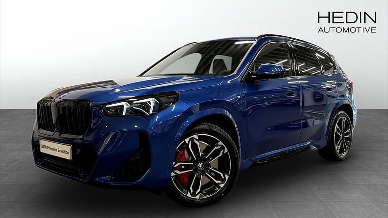 Ny 2025 BMW X1 Comfort Edition SUV | 626 700 kr - Bild 1/4