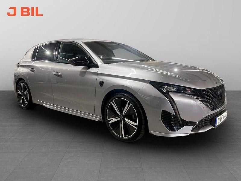 Grå Begagnad 2024 Peugeot 308 GTi Halvkombi | 229 900 kr (Superpris) - Bild 1/4