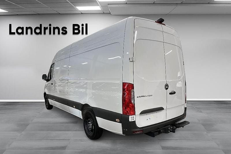 Ny Mercedes E-Sprinter 110 kW (150 HK) 2026 Van