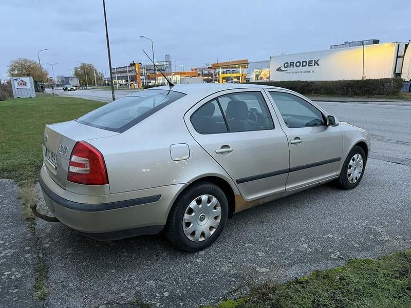 Begagnad Skoda Octavia 102 HK (75 kW) 2006