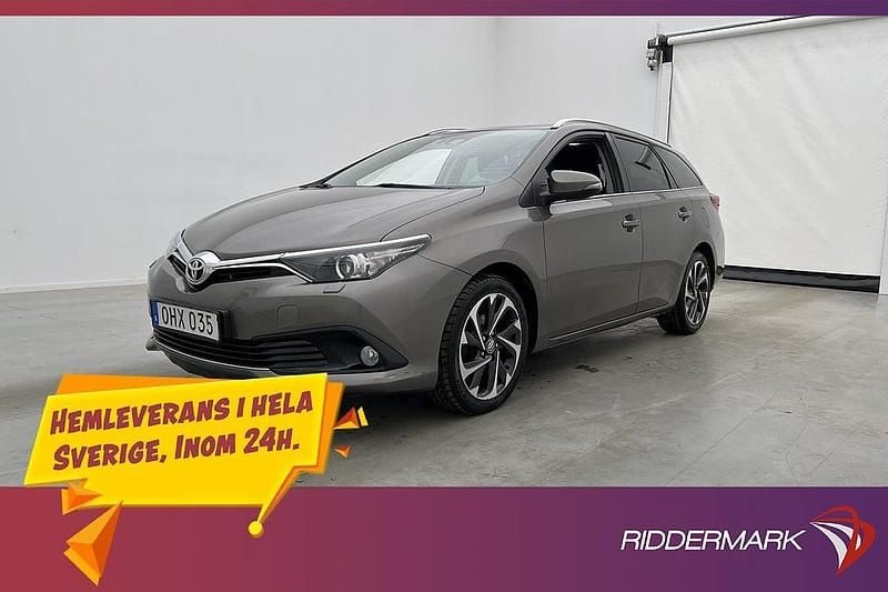 Grå Begagnad 2016 Toyota Auris Touring Sports Kombi | 124 800 kr (Marknadspris) - Bild 1/3