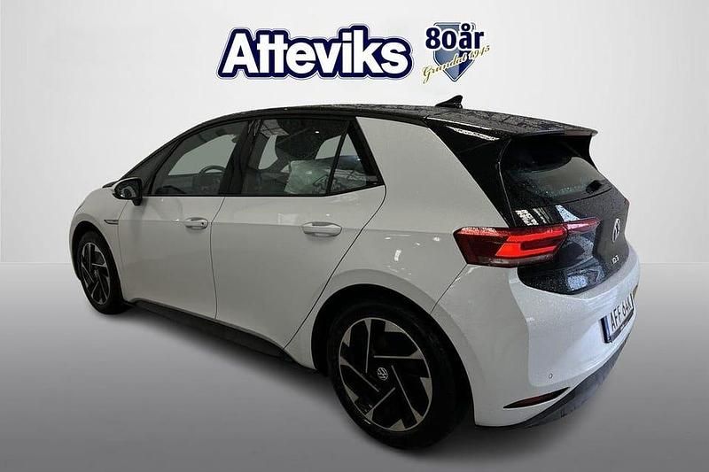 Begagnad VW ID.3 Pro Performance 152 kW (207 HK) 2022 Vit Halvkombi