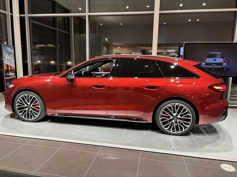 Röd Ny 2025 Audi A5 Proline Kombi | 749 000 kr - Bild 1/4