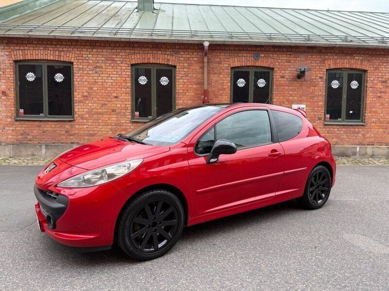 Röd Begagnad 2007 Peugeot 207 Halvkombi | 57 900 kr (Lite dyr) - Bild 1/4