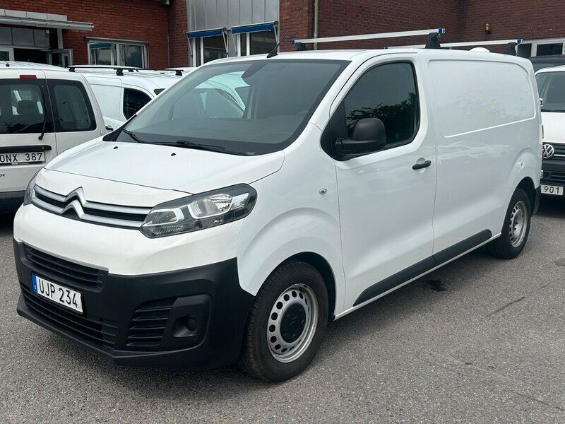 Vit Begagnad 2017 Citroën Jumpy Minibuss | 110 000 kr (Bra pris) - Bild 1/4