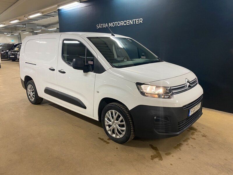 Vit Begagnad 2020 Citroën Berlingo Business Class Minibuss | 219 900 kr (Dyr) - Bild 1/4