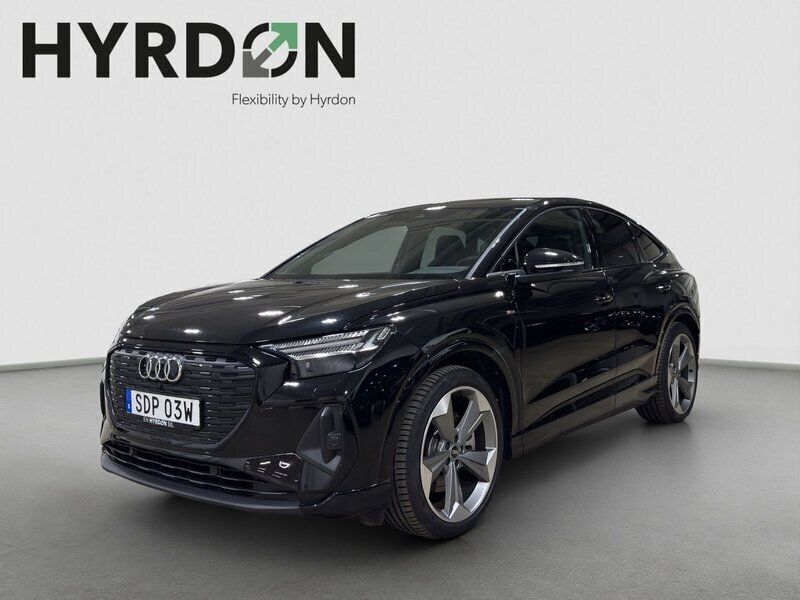 Svart Begagnad 2022 Audi Q4 Sportback e-tron S-Line SUV | 415 000 kr - Bild 1/4