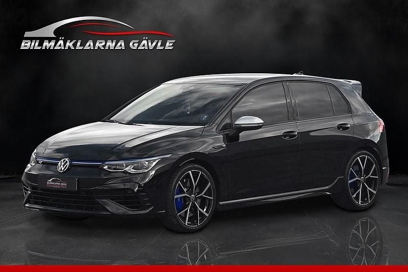 Svart Begagnad 2023 VW Golf VIII R Halvkombi | 479 999 kr (Dyr) - Bild 1/4