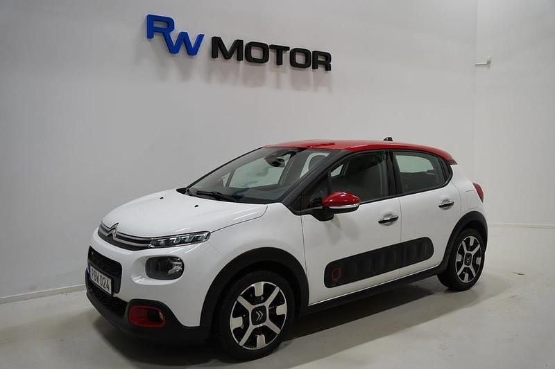 Vit Begagnad 2016 Citroën C3 PureTech Halvkombi | 69 800 kr (Bra pris) - Bild 1/4