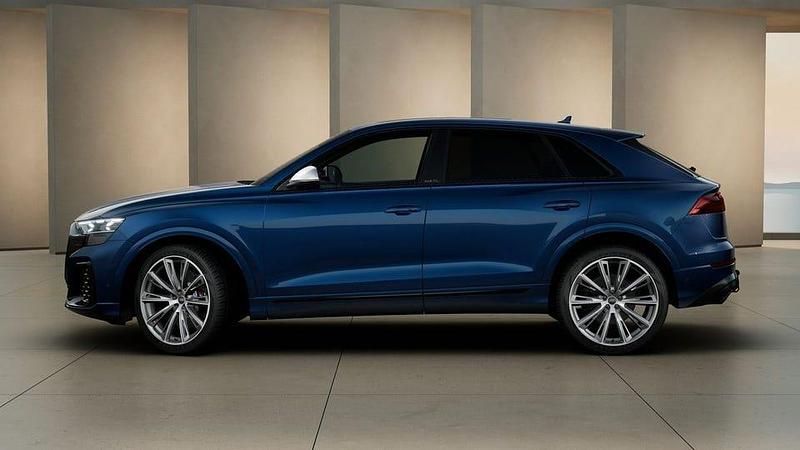 Begagnad Audi SQ8 507 HK (372 kW) 2024 Ascariblå metallic SUV