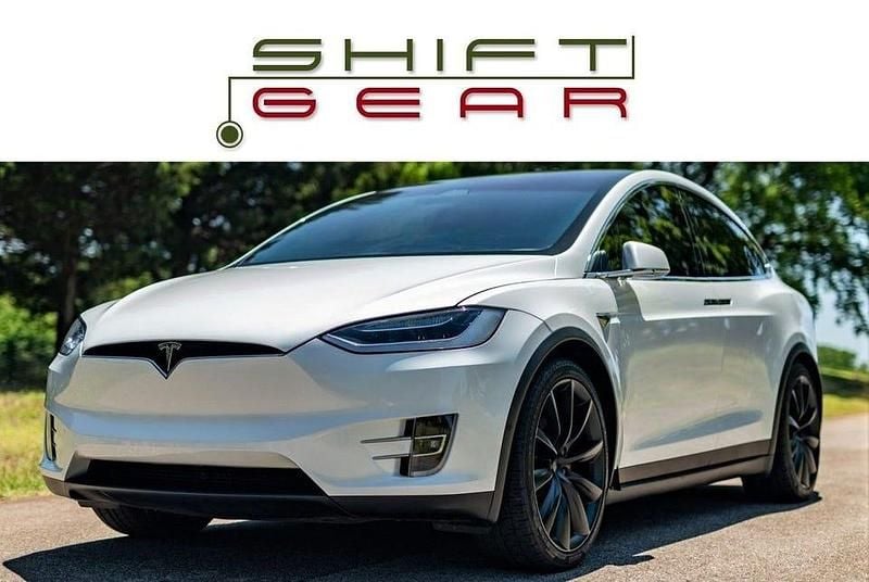 Pärlemotvit flerlagersfärg | vit premium ventilerat Begagnad 2019 Tesla Model X Performance SUV | 478 000 kr (Bra pris) - Bild 1/4