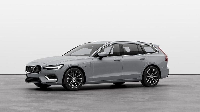 Vit Ny 2025 Volvo V60 Plus Kombi | 542 900 kr (Lite dyr) - Bild 1/4