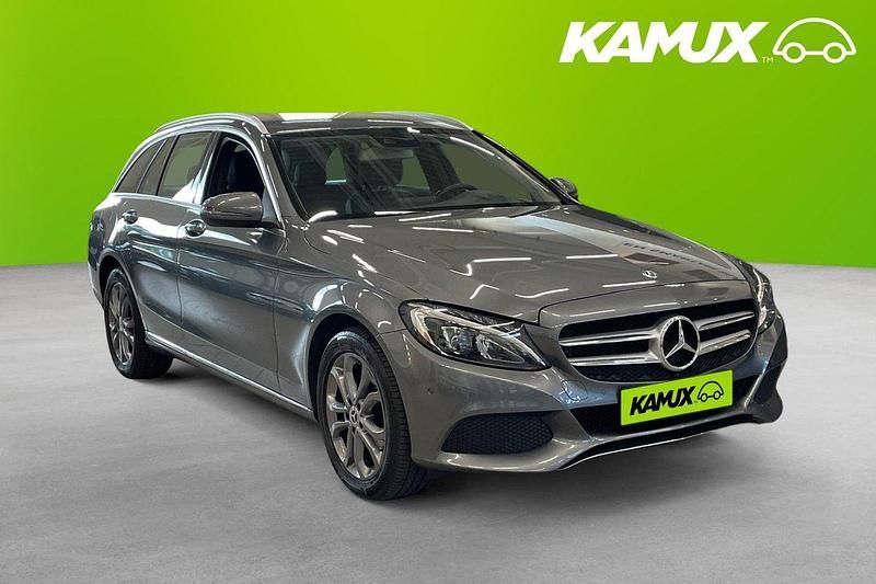 Grå Begagnad 2018 Mercedes C220 Avantgarde Kombi | 218 700 kr (Bra pris) - Bild 1/3