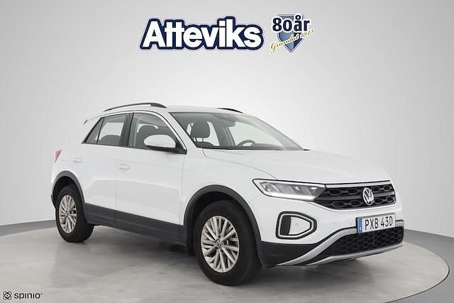Vit Begagnad 2022 VW T-Roc Life SUV | 224 900 kr (Marknadspris) - Bild 1/4