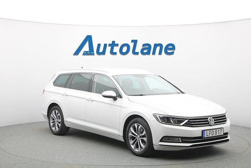 Begagnad VW Passat GT 190 HK (139 kW) 2018 Vit Kombi
