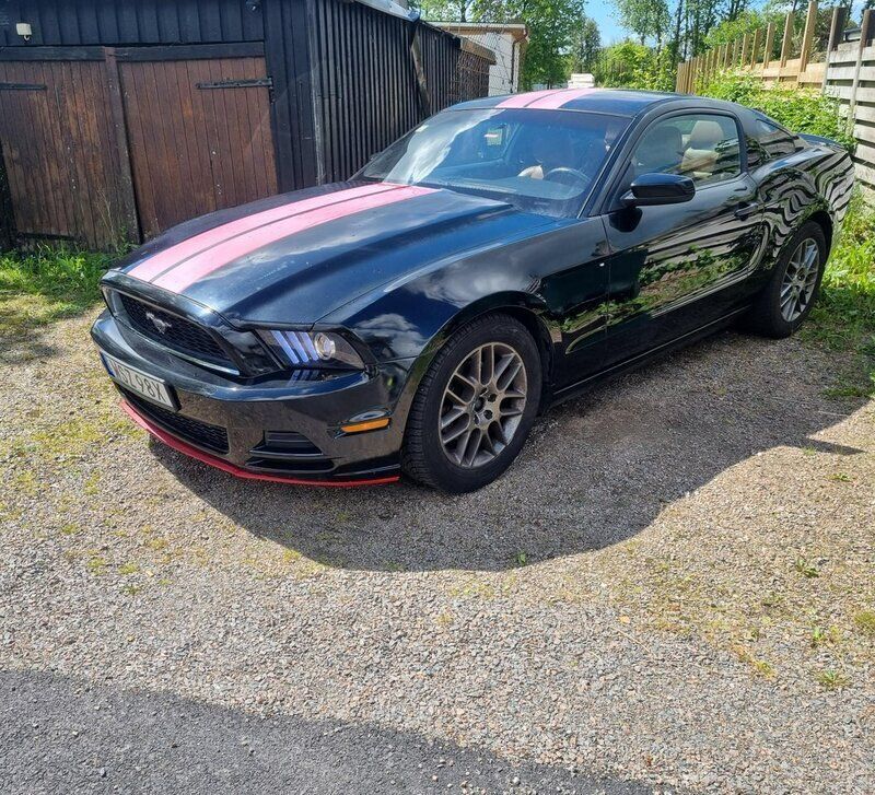 Svart Begagnad 2013 Ford Mustang Sportkupé | 125 000 kr - Bild 1/4