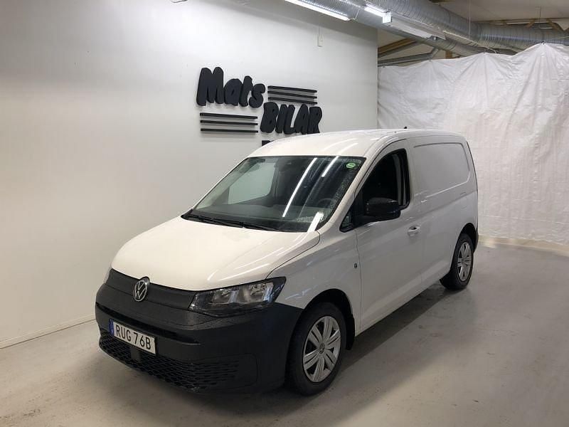 Vit Begagnad 2022 VW Caddy Minibuss | 279 900 kr (Superpris) - Bild 1/4