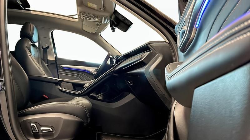 Begagnad MG Marvel R Performance 211 kW (288 HK) 2022 Svart SUV