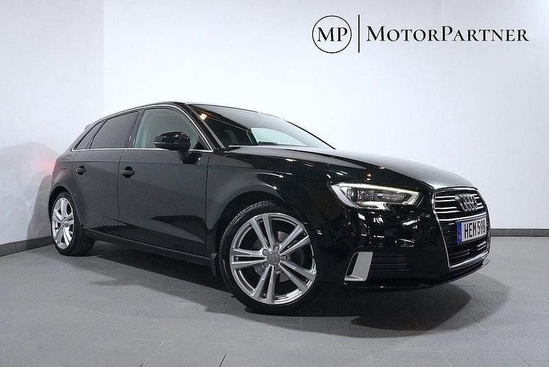 Svart Begagnad 2019 Audi A3 Sportback Proline Halvkombi | 169 900 kr (Marknadspris) - Bild 1/4