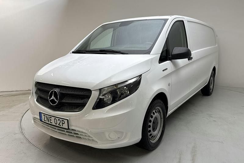 Vit Begagnad 2020 Mercedes e-Vito Minibuss | 154 700 kr (Superpris) - Bild 1/4